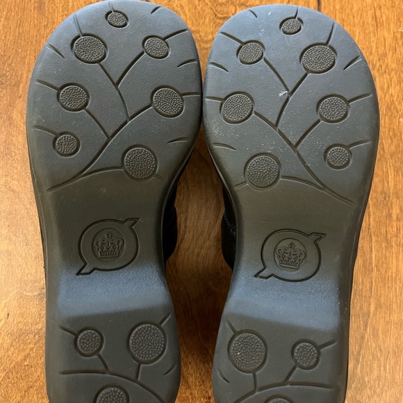 Born Toby Duo Black loafers . NWOT comfy cushion . Leather size 6. - Picture 12 of 15